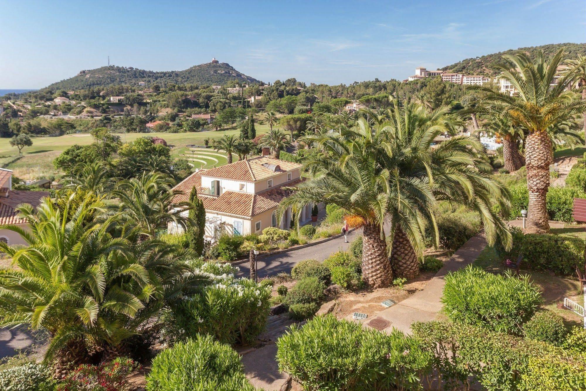 Hotel De L'Esterel Pierre & Vacances Saint-Raphaël Exteriér fotografie