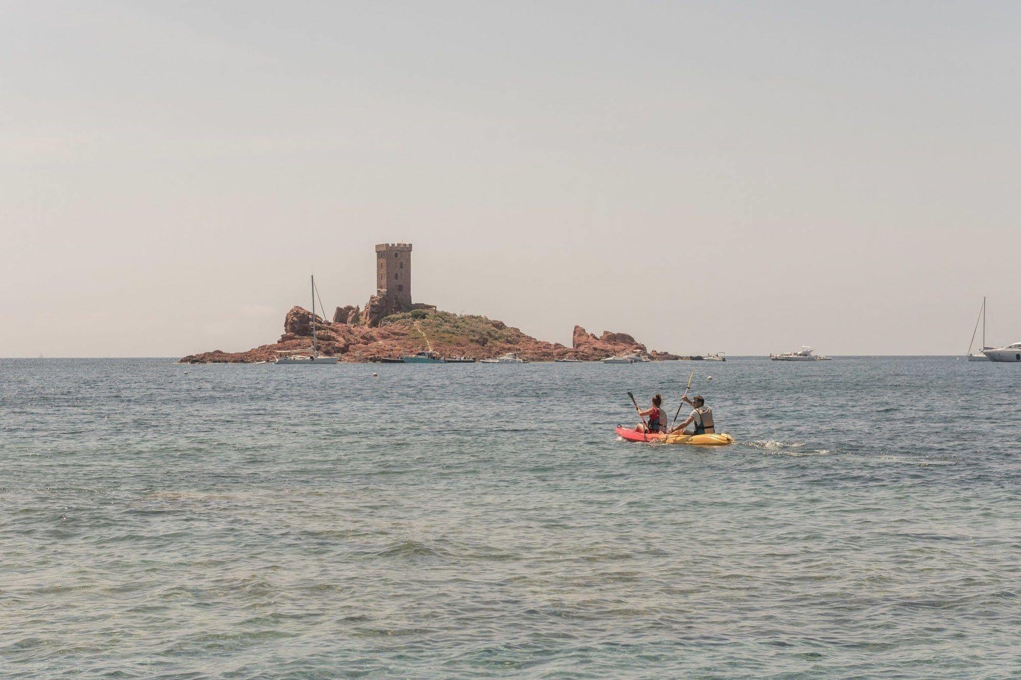 Hotel De L'Esterel Pierre & Vacances Saint-Raphaël Exteriér fotografie